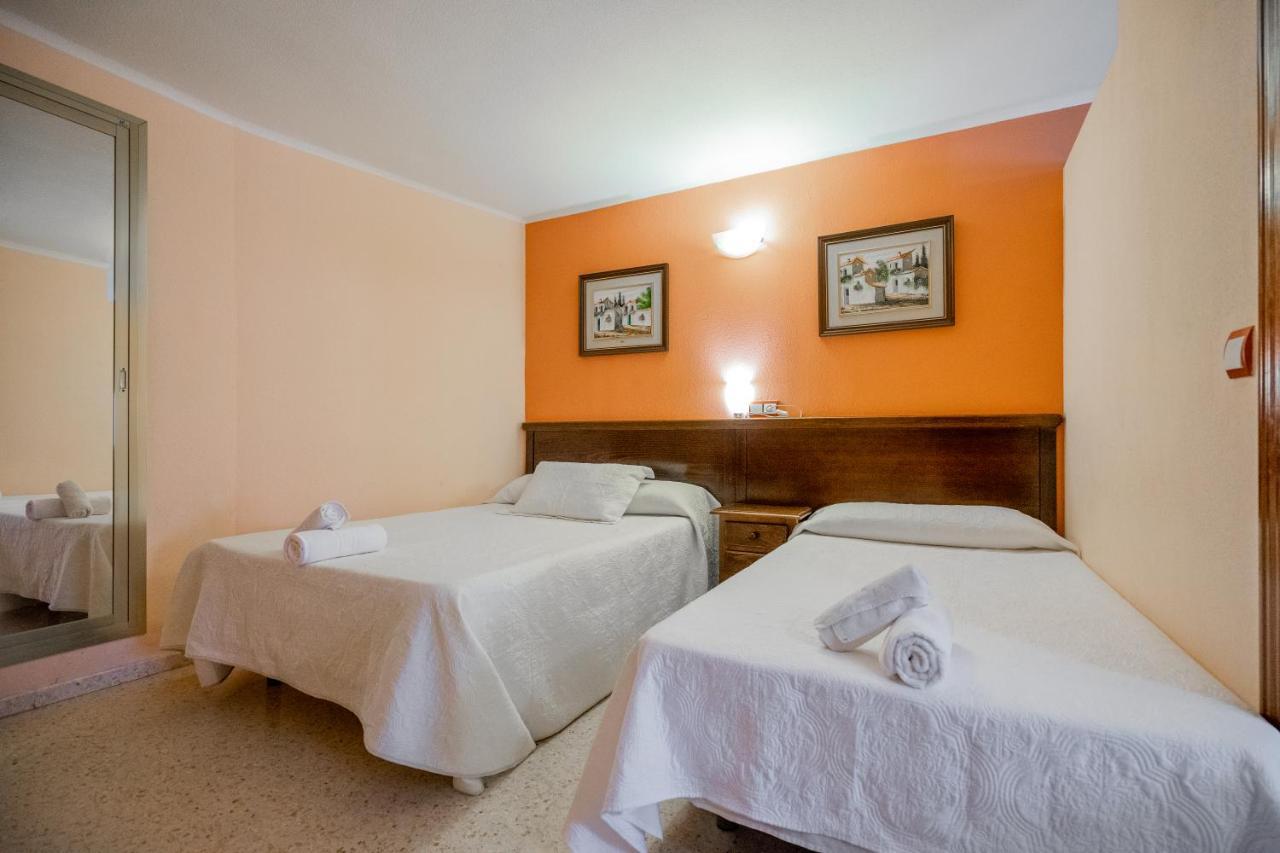 Hotel Velis Velez Malaga Luaran gambar